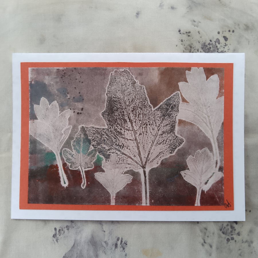 Greetings cards with autumn leaves prints