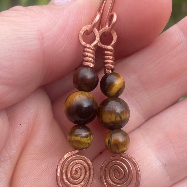 Tigers eye and copper earring featuring leaf style drop
