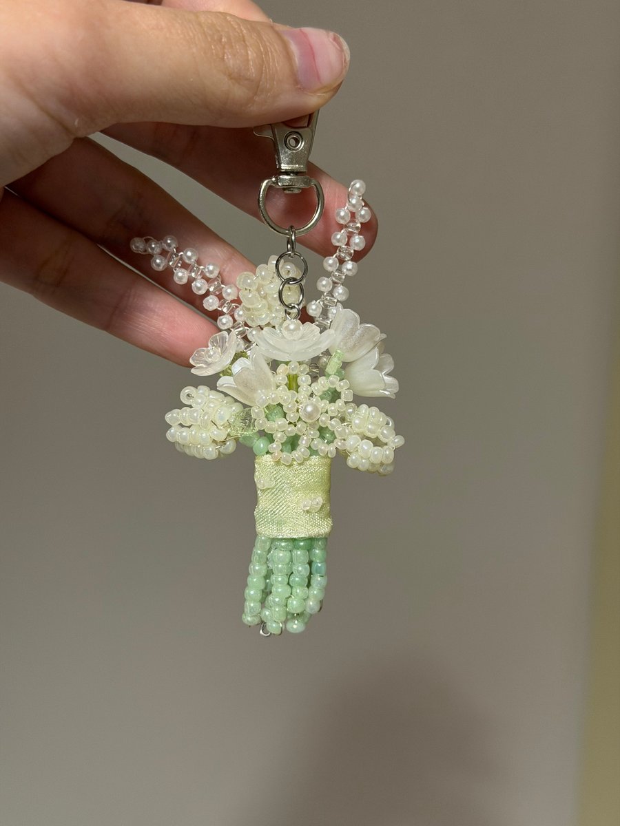 Handmade beaded flower bouquet keychain