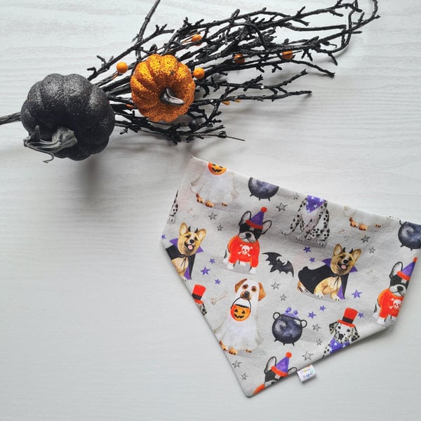 Halloween Dog Cat Bandana No-Tie Scrunchie Style, Easy Over the Head