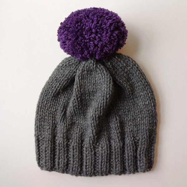 Bobble Hat in Grey Chunky Yarn with Purple Pom Pom