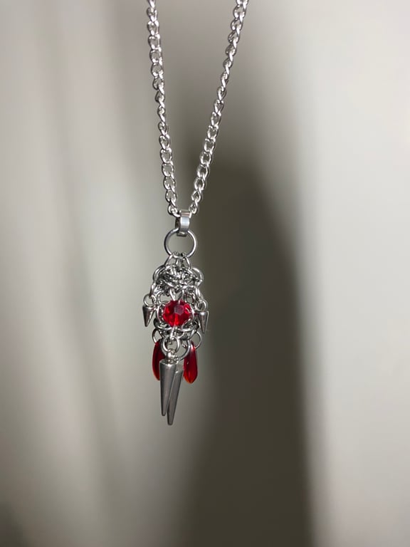 Vonnie - Chainmail Red Bead Choker 