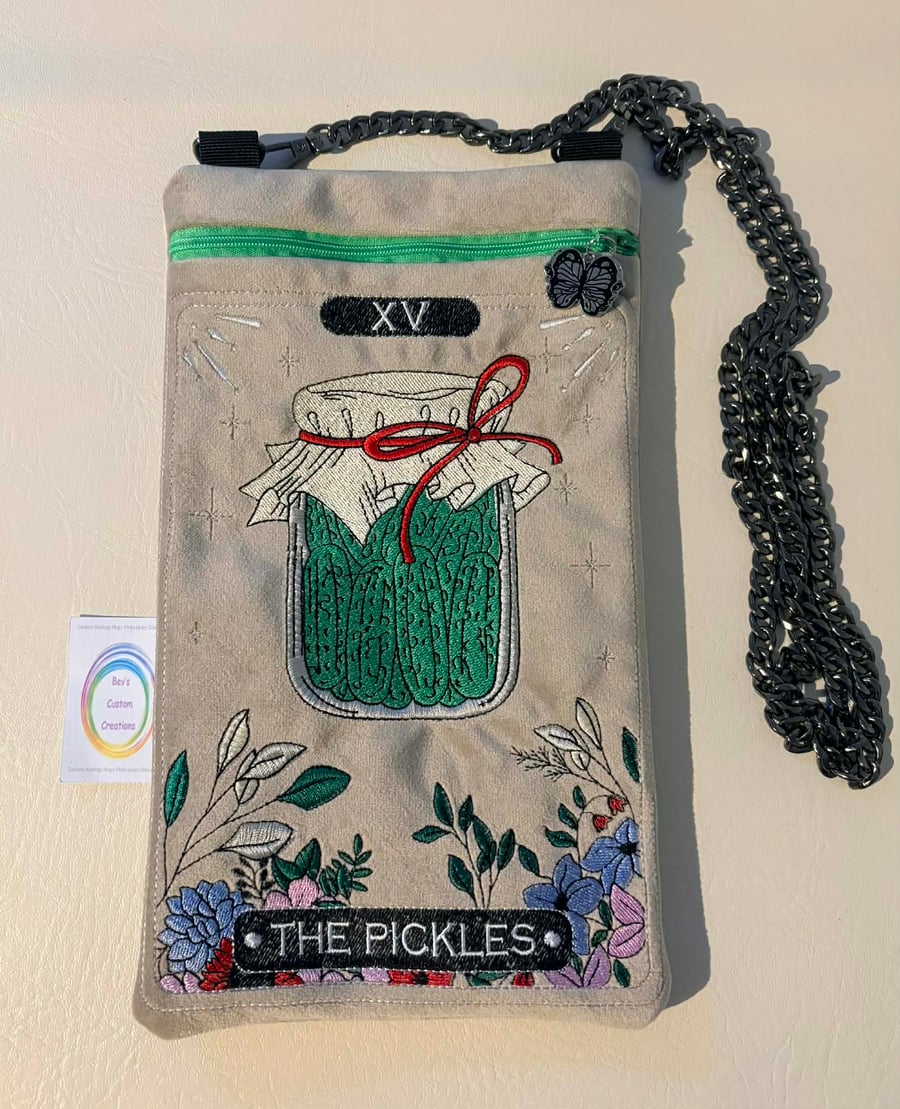 Embroidered Tarot inspired - The Pickles - Velour 