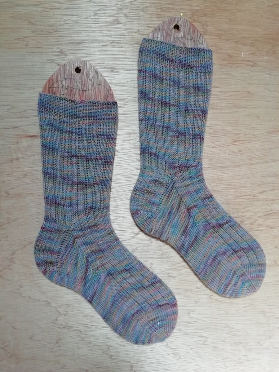 Hand knitted socks MEDIUM size 5-7
