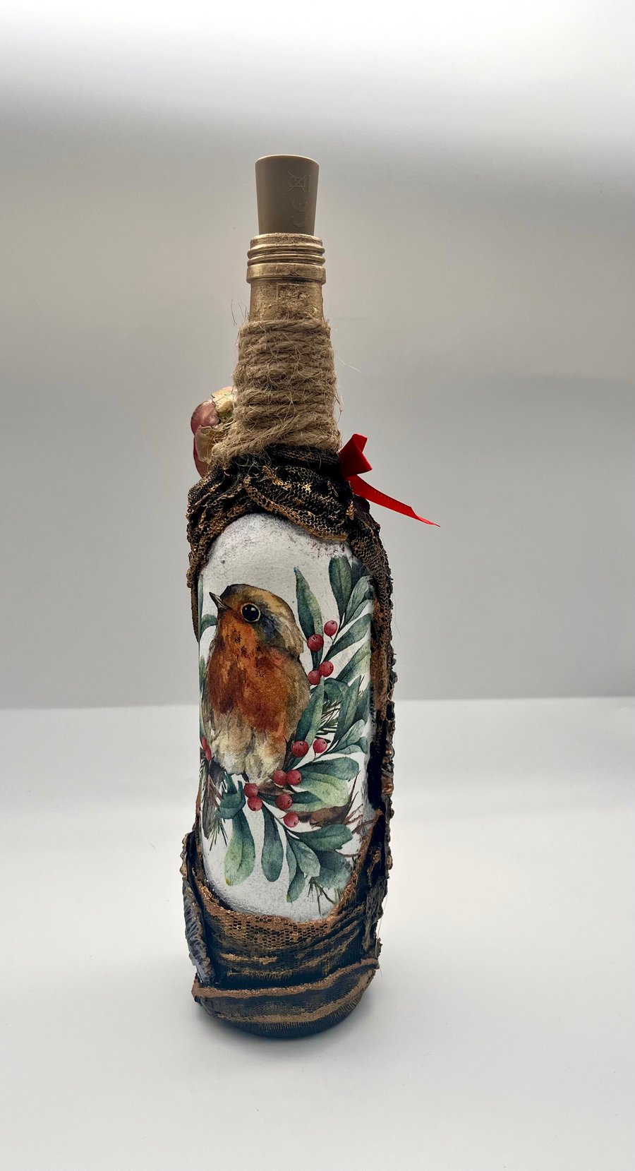 Light up bottle with Robin and 3D feather 
