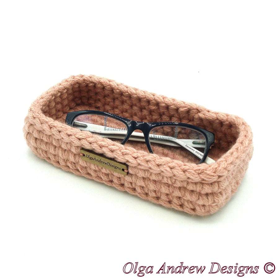 Nightstand glasses tray holder, horizontal glasses holder, flat eyeglass holder