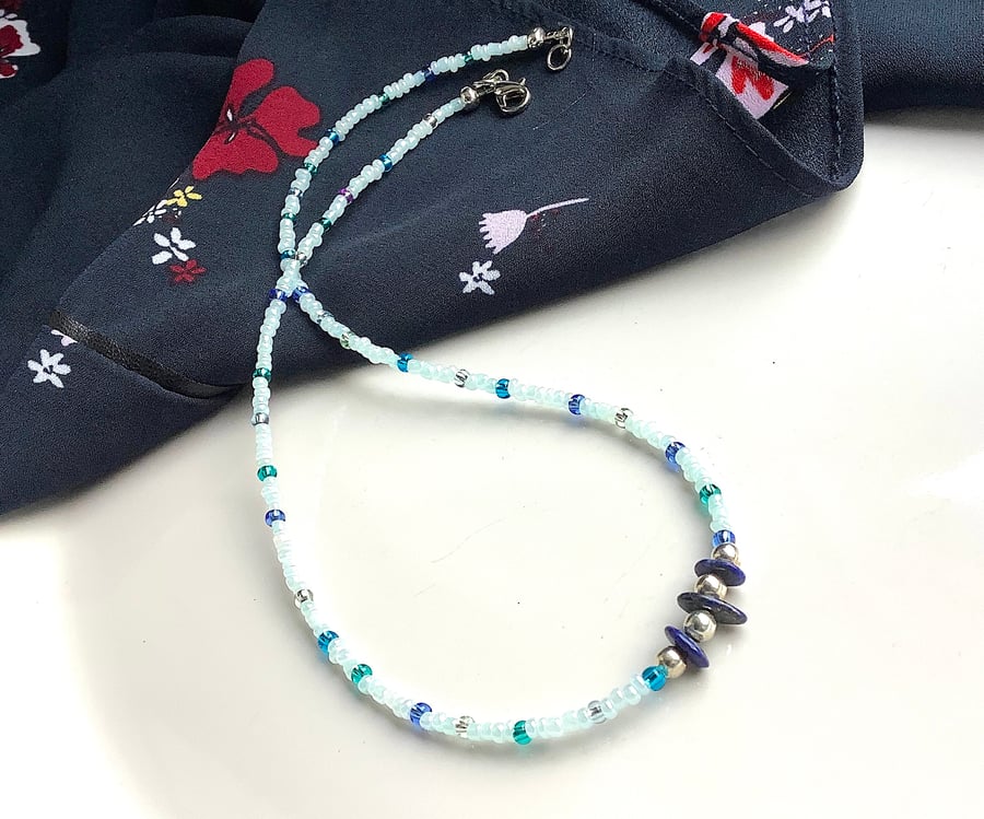 Light blue bead necklace with Lapis lazuli chips