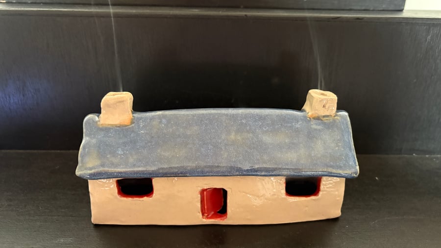 Long cottage stoneware tea light holder 