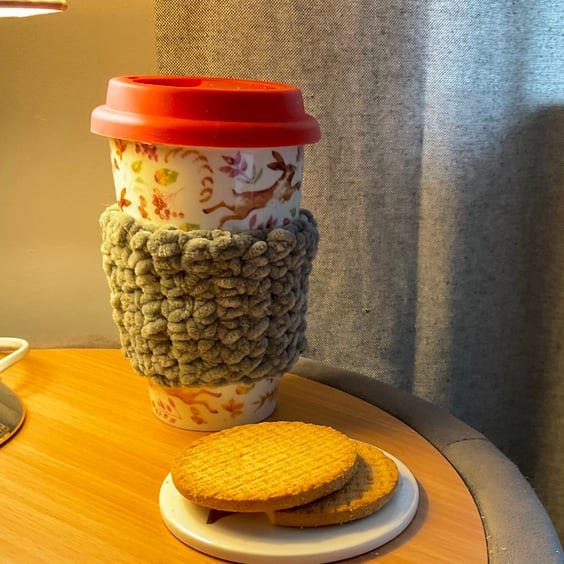 Crochet Cup Cosy in sage green chenille 