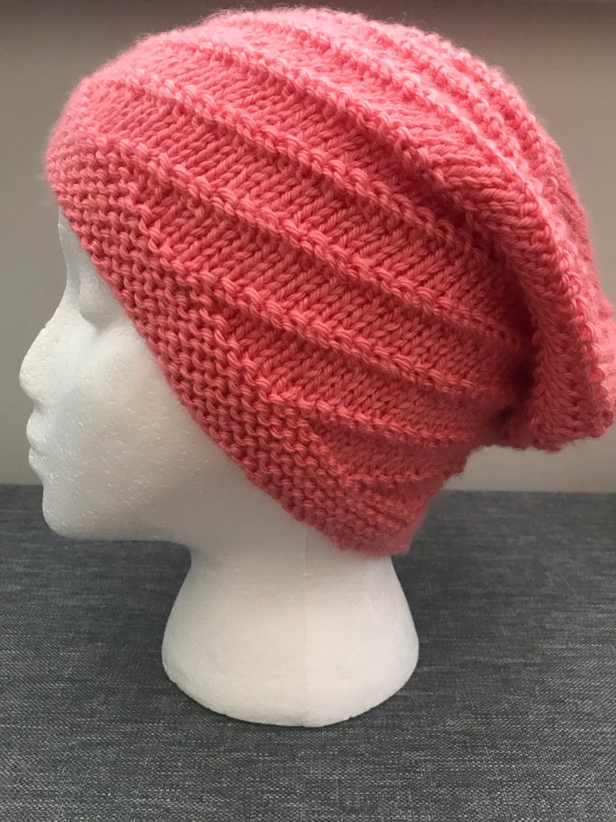 Slouchy Spiral beanie in bright pink