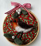 Robin with mistletoe hoop decoration  - Image 2