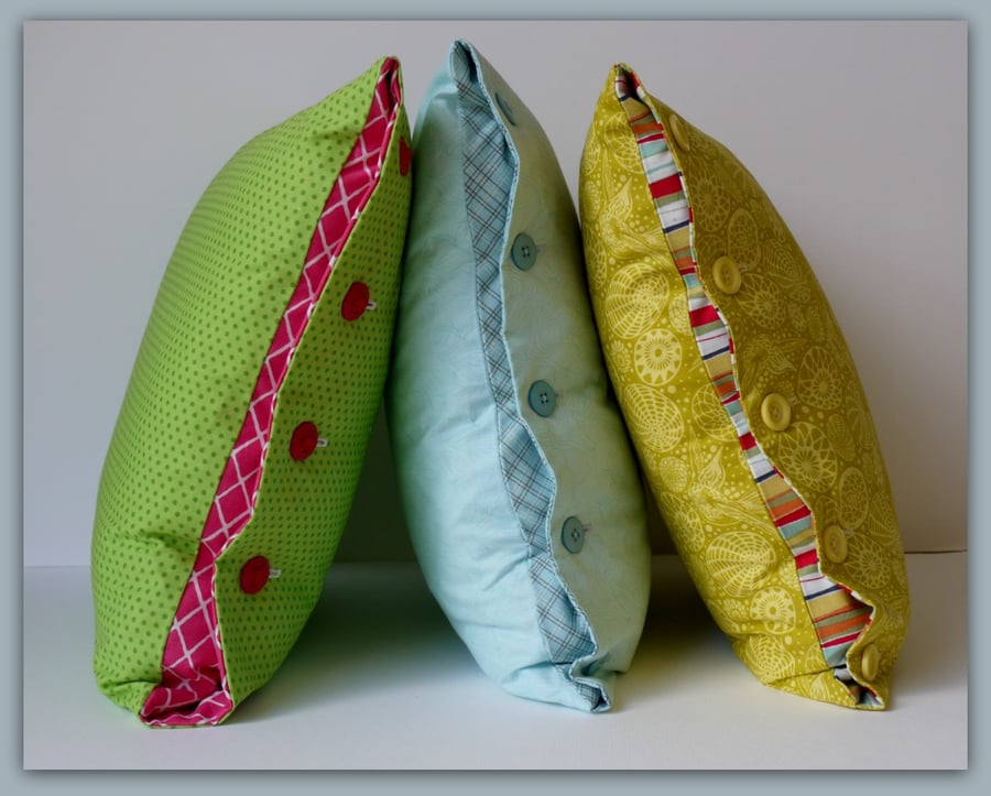 PDF Sewing Pattern Button Cushion Cover