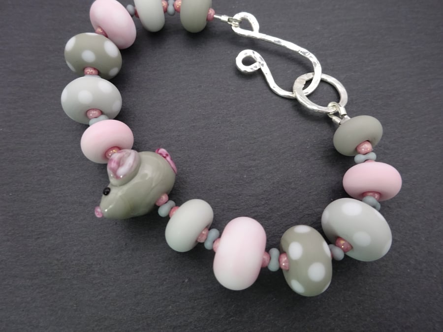 lampwork glass grey and pink mouse bracelet