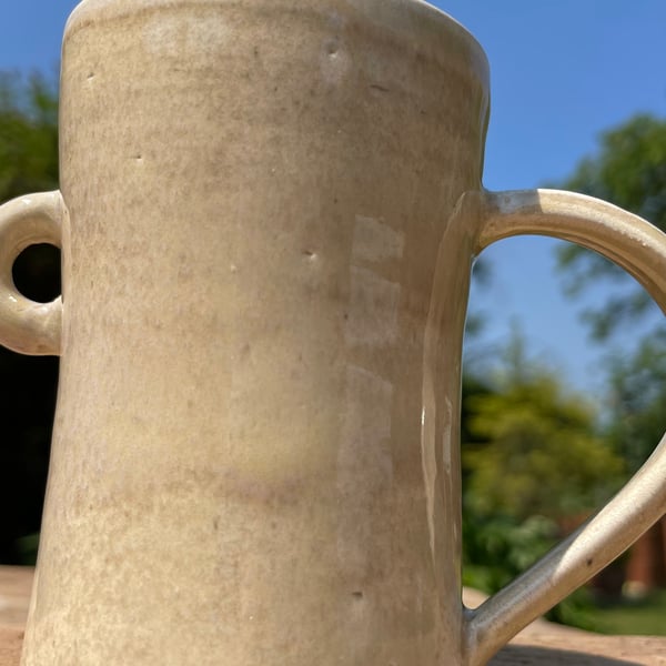 MadeWithMud DigniTEA Mug with side loop support