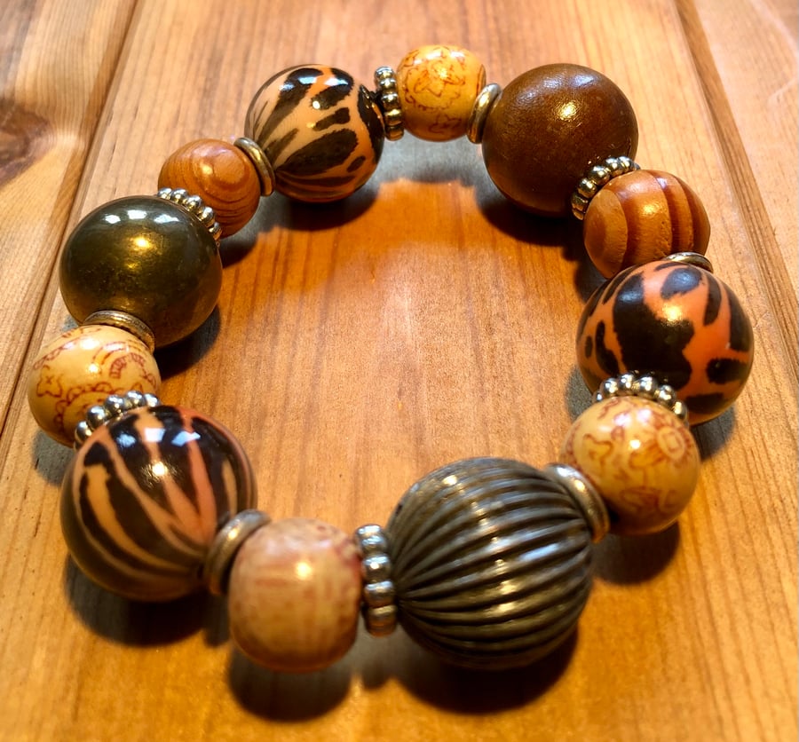 Animal print bracelet 