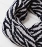 Zebra knitted cowl - navy and zinc - Image 2