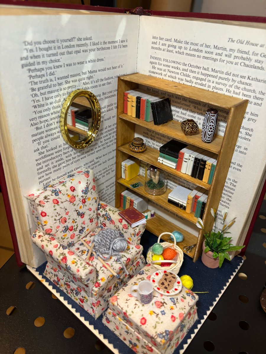 Books and Knitting Book Nook
