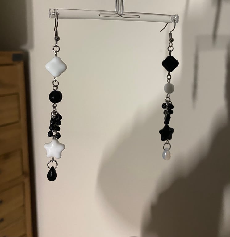 Pierrot Alternate Monochromatic Earrings 