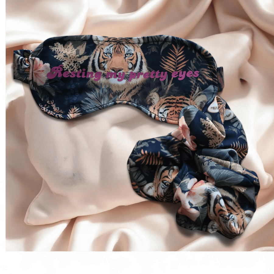 Sleep mask with quote and matching scrunchie