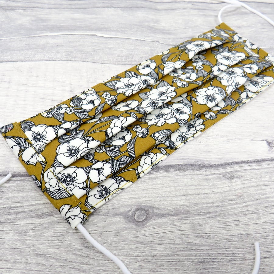 Mustard floral print mask