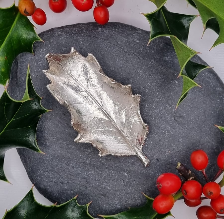 Real holly leaf preserved in silver, brooch 