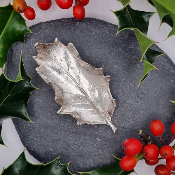 Real holly leaf preserved in silver, brooch 