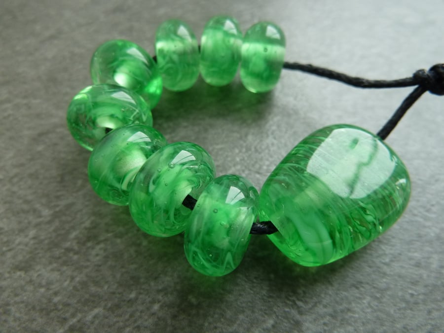 lampwork glass beads, green streaky focal set