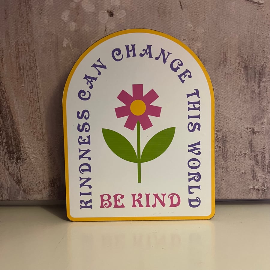 Be Kind Wooden Sign – Retro Quote Plaque for Office or Bedroom Decor