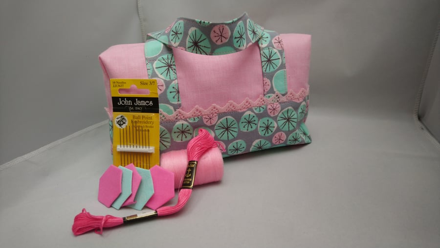 Bags, Box Shaped Make Up Bag , Zip and Handles, Multi Use, Sewing, Crochet
