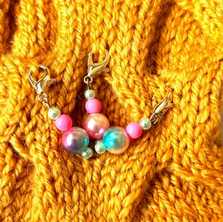Dangling baubles stitch markers with lobster clasp- set of 3