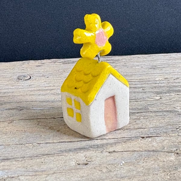 Teeny Ceramic Yellow Flower House with Yellow Roof