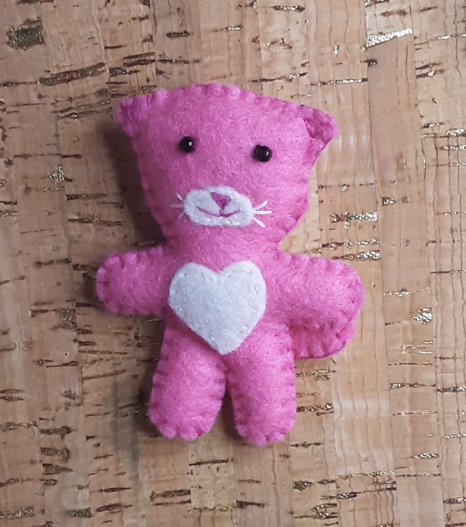 Cat Pink & White Felt Brooch.