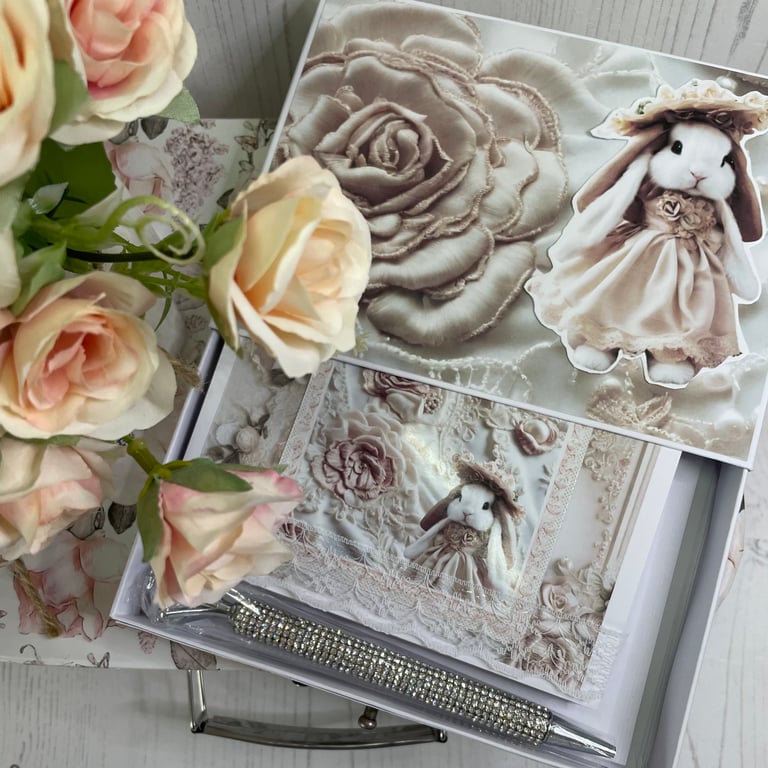 Greeting Cards Set of 6 Vintage Bunny Cards by Carolee Crafts DTP - 0009