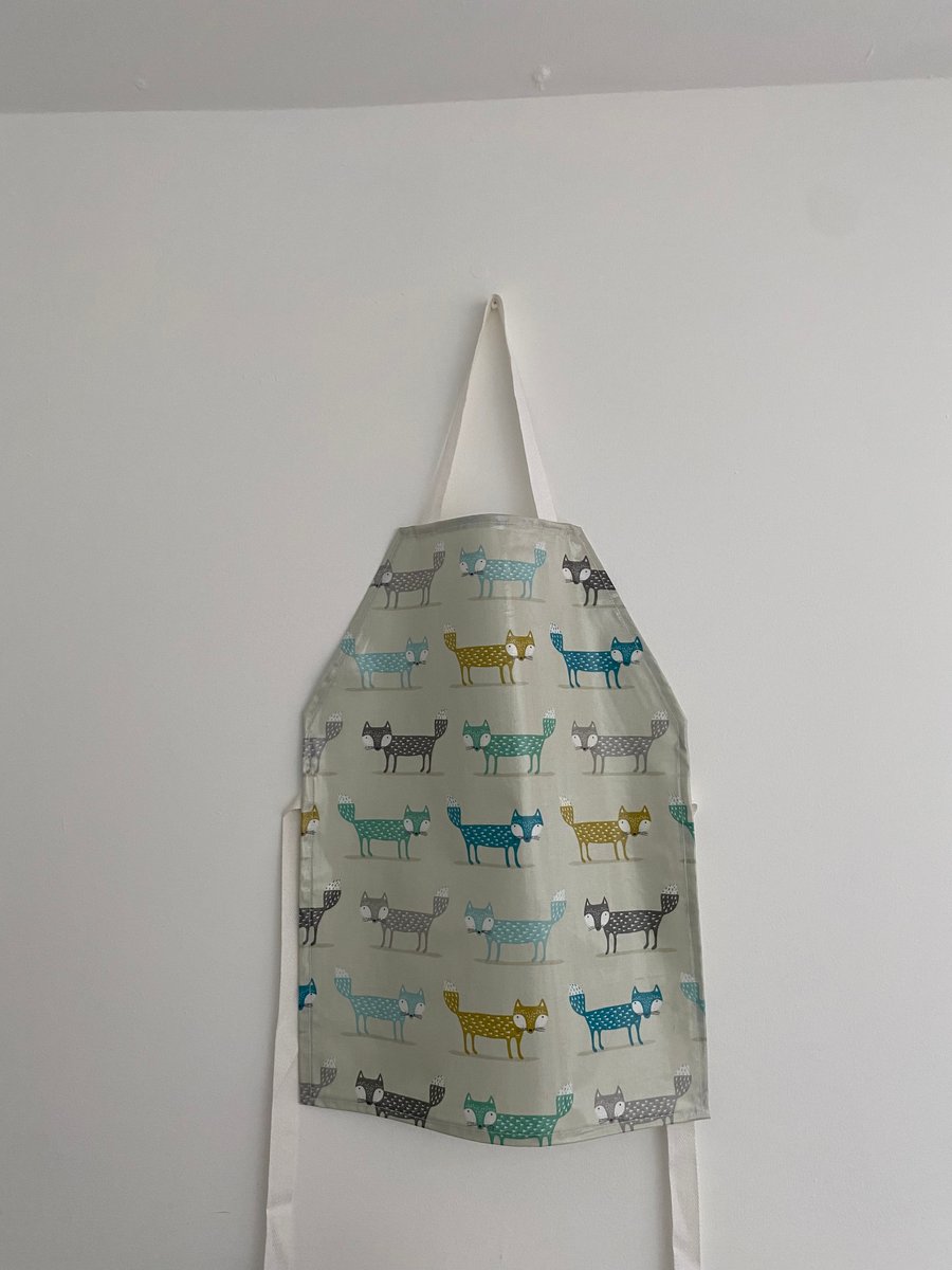 Children's Fox Apron (037)