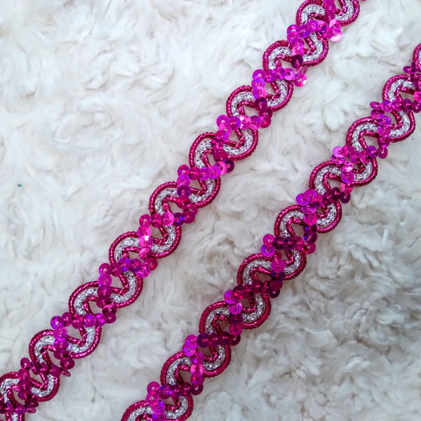 2 metres sequinned cerise metallic-look 1.5cm GLITZY trim for sewing & crafting