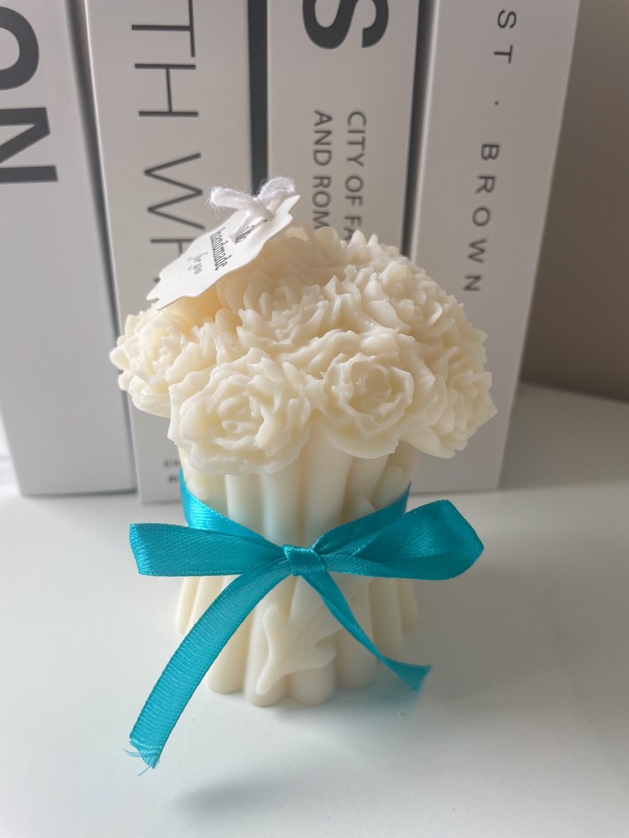 Flower Bouquet Candle