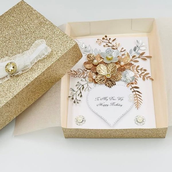 Personalized Handmade Flower Birthday Card: 3D Bouquet Card C051