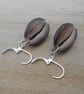 Real shell earrings with silver plated ear wires. Ref 301 - Image 3