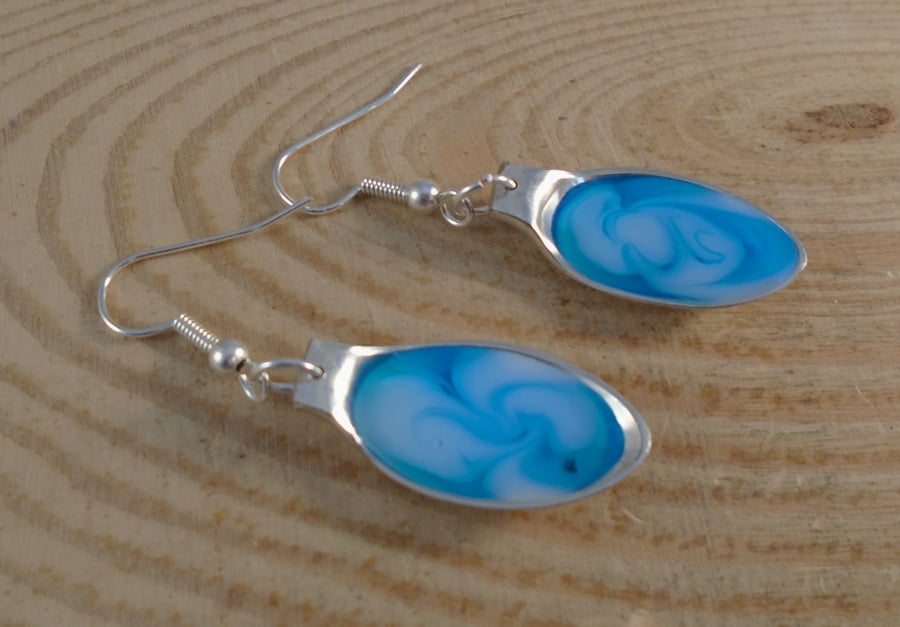 Upcyclced Silver Plated Blue and White Sugar Tong Spoon Drop Earrings SPE061926
