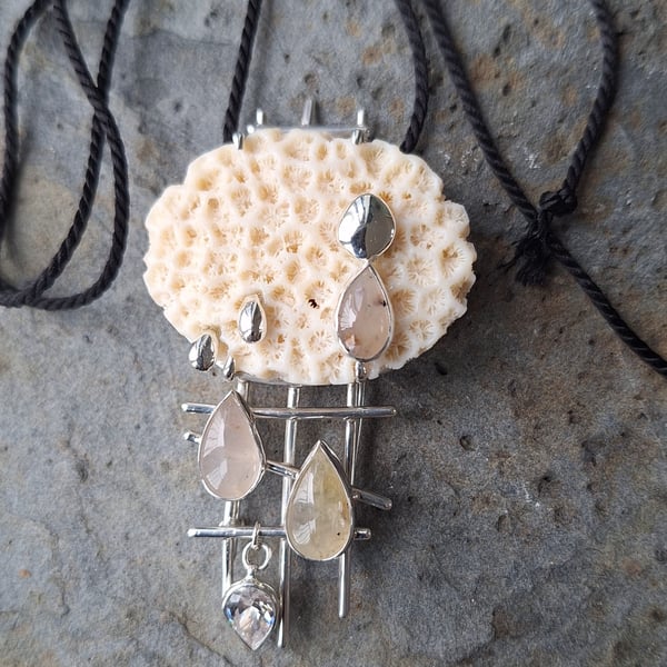 Tears of the Island: A Transformable Brooch & Pendant. Silver 925