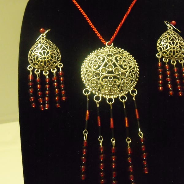 Pendant and Earrings Set