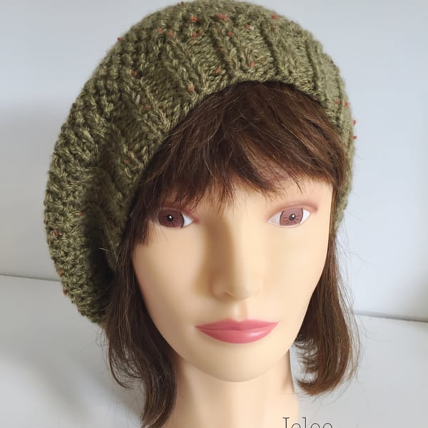 Womens knit Beret, Olive Green Hat, French Beret, Knitted Wool Gifts