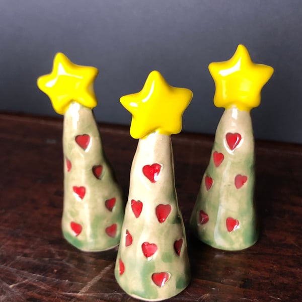 Teeny Christmas Tree with Star (heart decoration)