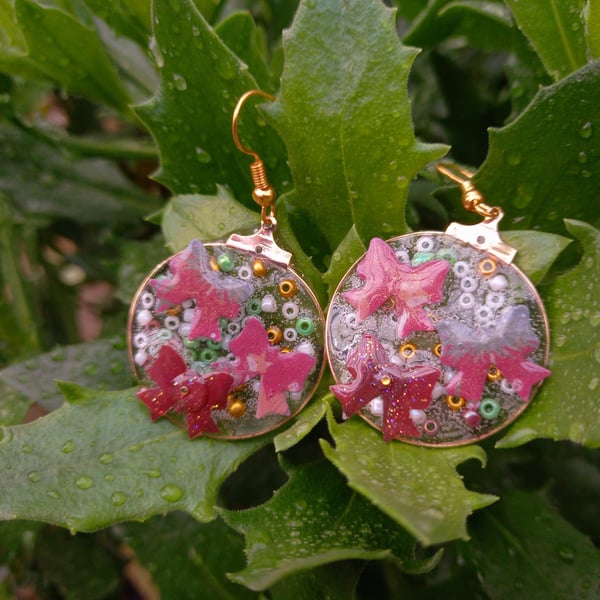Red Christmas Bows in a Beaded Circle Earrings