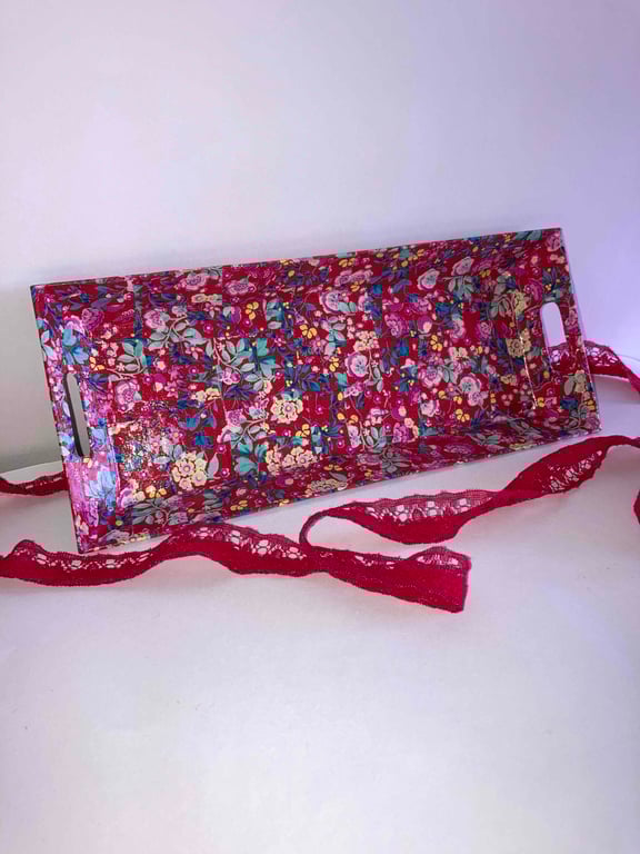Red floral patterned tray 