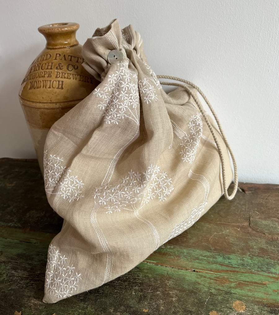 Cow parsley linen drawstring bag