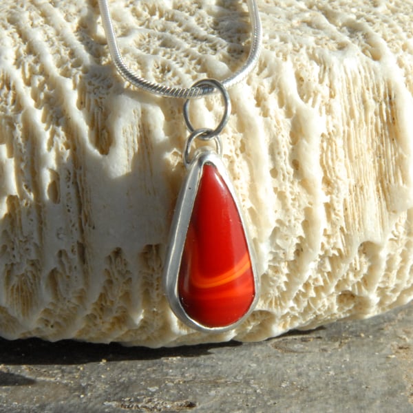 Fenton glass pendant (small size)