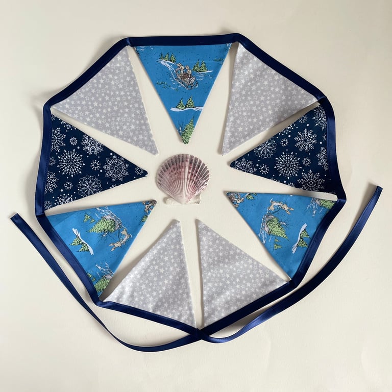 Peter Rabbit Christmas Bunting - small