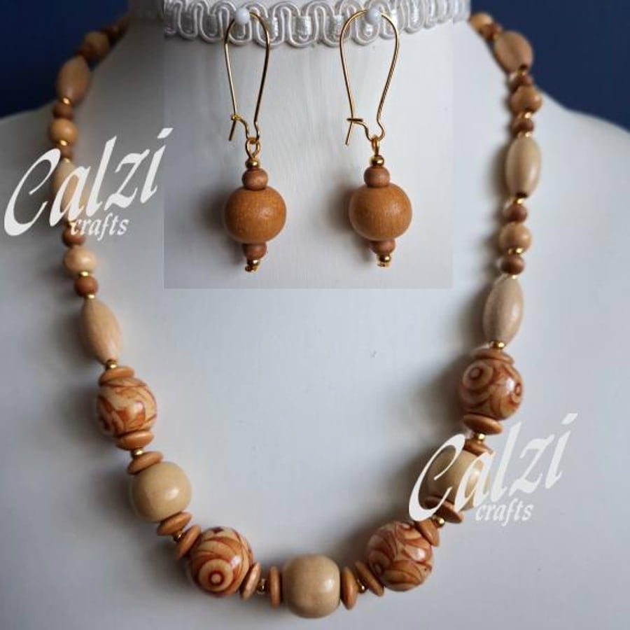 Wooden Bead Necklace & Earrings Jewellery Set