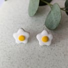 Daisy Flower Stud Earrings